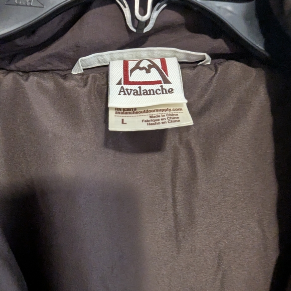 Avalanche Women's Dark Brown Quilted Puffer Jacket - Picture 5 of 6